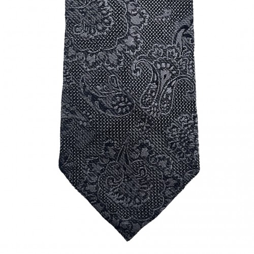 Light Grey Paisley Design...